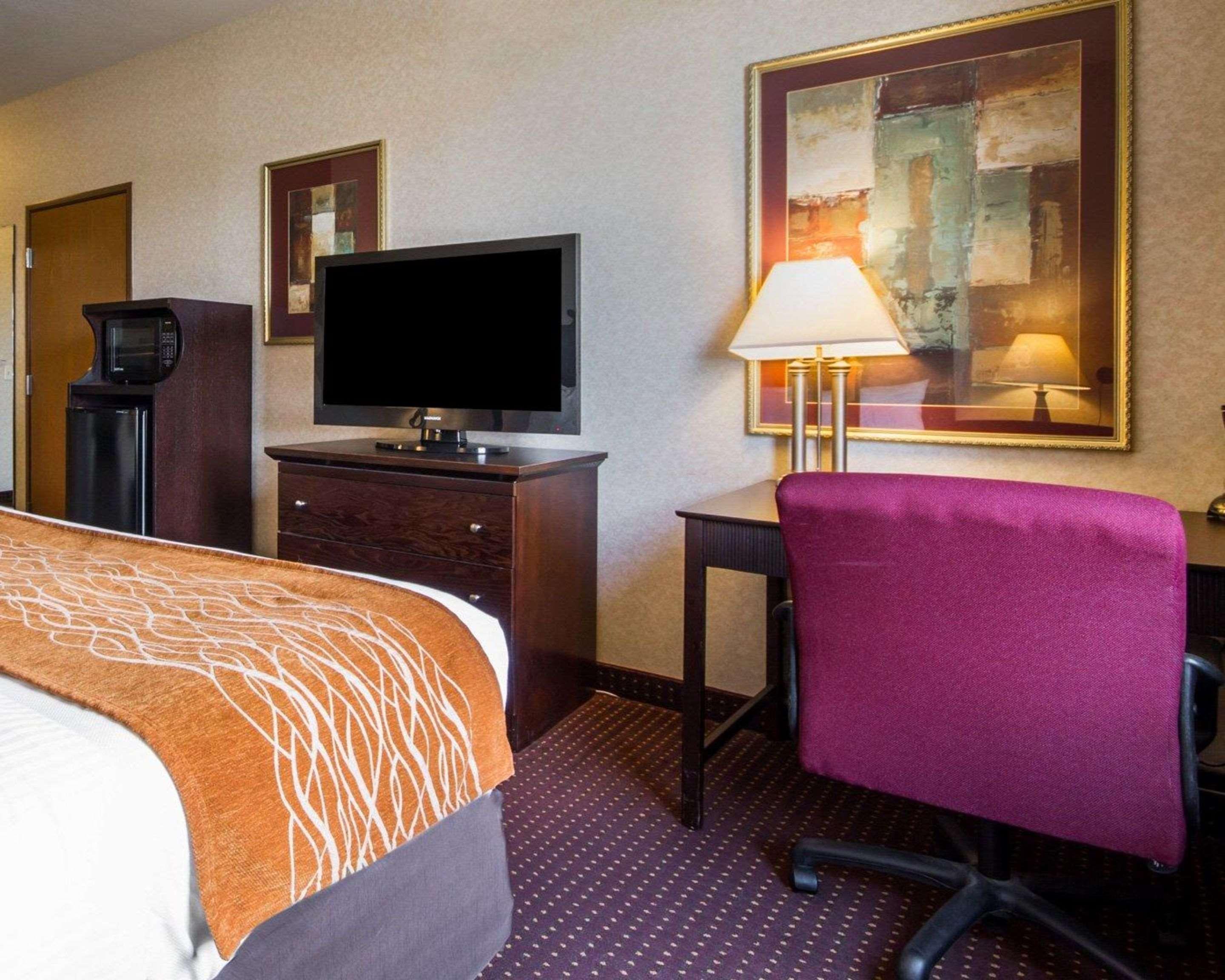 Comfort Inn & Suites Madison North Deforest Екстер'єр фото