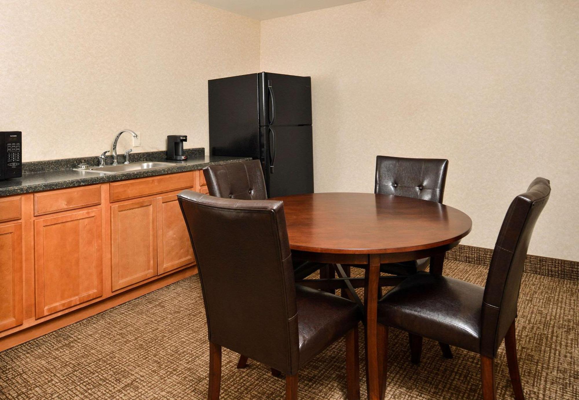 Comfort Inn & Suites Madison North Deforest Екстер'єр фото